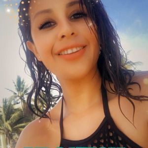 Meet your Posher, Aracely